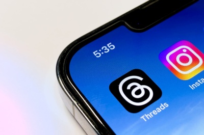 Threads vs. Twitter… The gloves are off in the cage fight everyone was waiting for