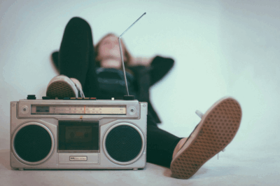 Still listening: what radio's enduring popularity tells us about good communication